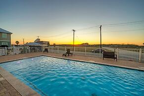 Villa La Isla Family Condo With Pool Near Corpus Christi s Best Beache