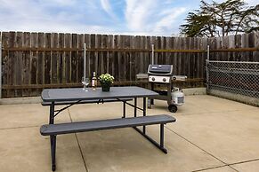 Mendel Manor by Avantstay Walk to Beach Large Deck Patio