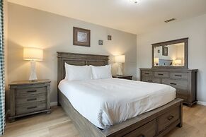 Mendel Manor by Avantstay Walk to Beach Large Deck Patio