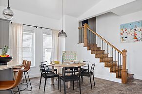 Tidal Wave by Avantstay Priv Pool Walk to Beach