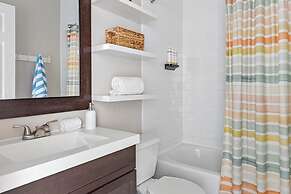 Tidal Wave by Avantstay Priv Pool Walk to Beach