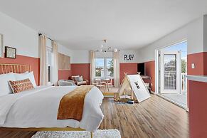 Tidal Wave by Avantstay Priv Pool Walk to Beach