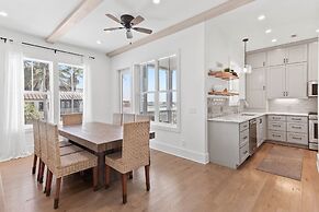 Grayt Digs by Avantstay Next to Beach Oceanview