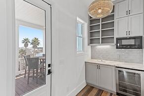 Grayt Digs by Avantstay Next to Beach Oceanview