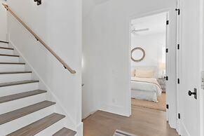 Grayt Digs by Avantstay Next to Beach Oceanview