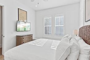 Grayt Digs by Avantstay Next to Beach Oceanview