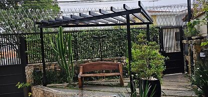 Chalé Ateliê Poder das Pedras