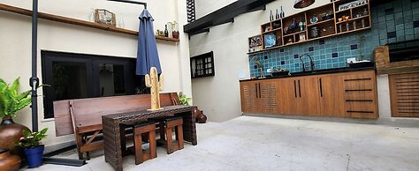 Chalé Ateliê Poder das Pedras