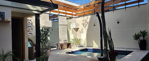 Chalé Ateliê Poder das Pedras