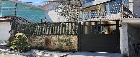 Chalé Ateliê Poder das Pedras