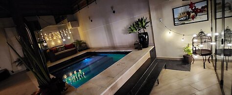 Chalé Ateliê Poder das Pedras