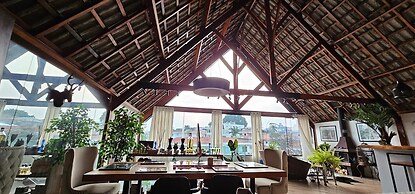 Chalé Ateliê Poder das Pedras