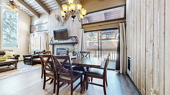 Modern Cabin for 6, Near Slopes + Canyon Lodge!