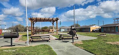 Gulfway Motel By OYO Near Airport I 37