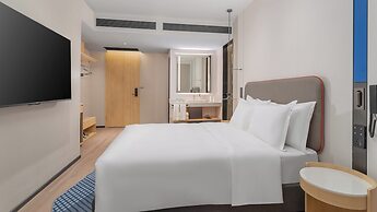 Longyan Liancheng by IHG