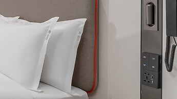 Longyan Liancheng by IHG