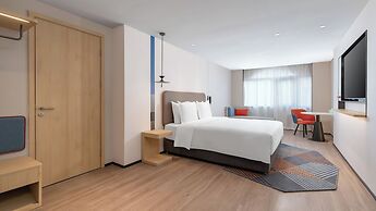 Longyan Liancheng by IHG