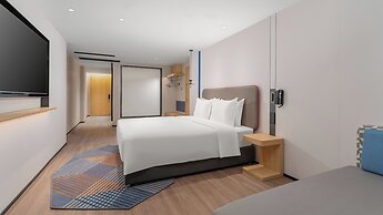 Longyan Liancheng by IHG