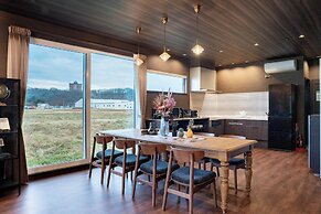 THE HORIZON RESIDENCE