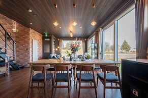 THE HORIZON RESIDENCE