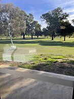 Harden Country Club Motel