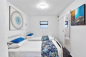 Orewa Beachcomber