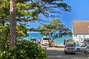 Orewa Beachcomber