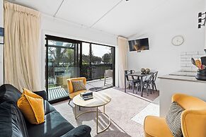 Orewa Beachcomber