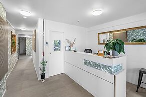 Orewa Beachcomber