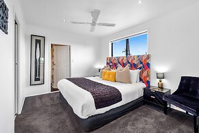 Orewa Beachcomber