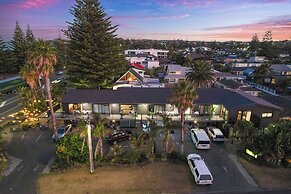 Orewa Beachcomber