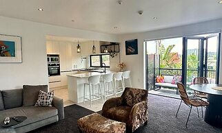 Orewa Beachcomber