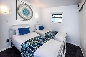 Orewa Beachcomber