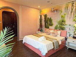 Romance Hotel
