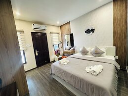 Romance Hotel