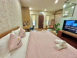 Romance Hotel