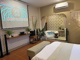 Romance Hotel