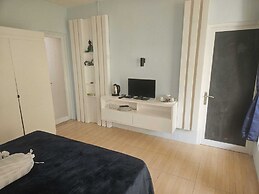 Two Brothers Guesthouse