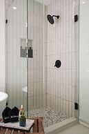 Oceanview Sunset View 3BR Luxe Home Yard