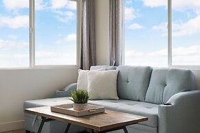 Oceanview Sunset View 3BR Luxe Home Yard