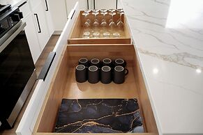 Oceanview Sunset View 3BR Luxe Home Yard