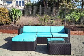 Oceanview Sunset View 3BR Luxe Home Yard