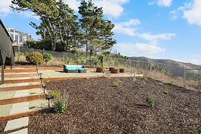 Oceanview Sunset View 3BR Luxe Home Yard