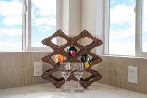 Oceanview Sunset View 3BR Luxe Home Yard