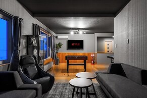 THE PALACE OF NATURE