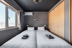 THE PALACE OF NATURE