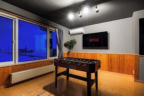 THE PALACE OF NATURE