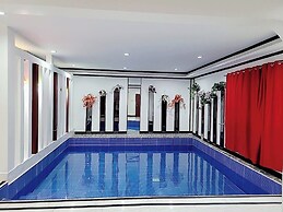 Jewelry Hotel and Resort