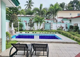 Jewelry Hotel and Resort