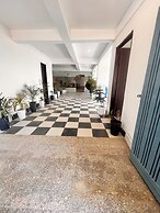 Apna Homes Stay and Hotel I Gurugram